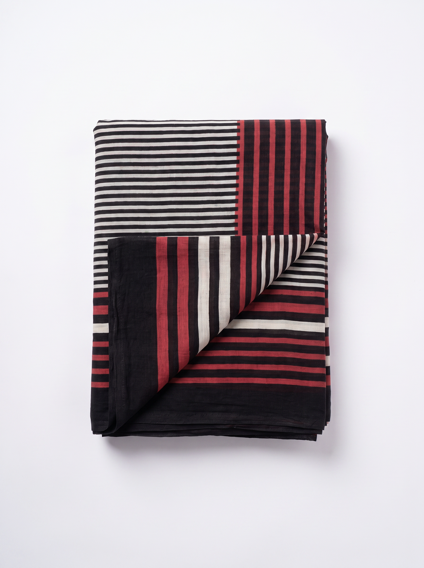 Mul Modal Cotton Crimson Charcoal Grey Printed Dailywear Saree - Image 5