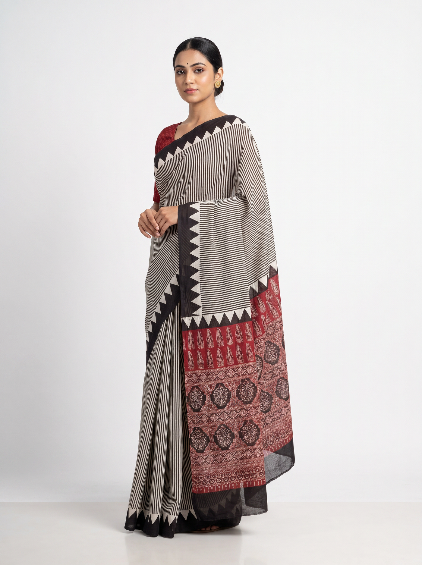 Mul Modal Cotton Peach Printed Dailywear Saree - Image 1