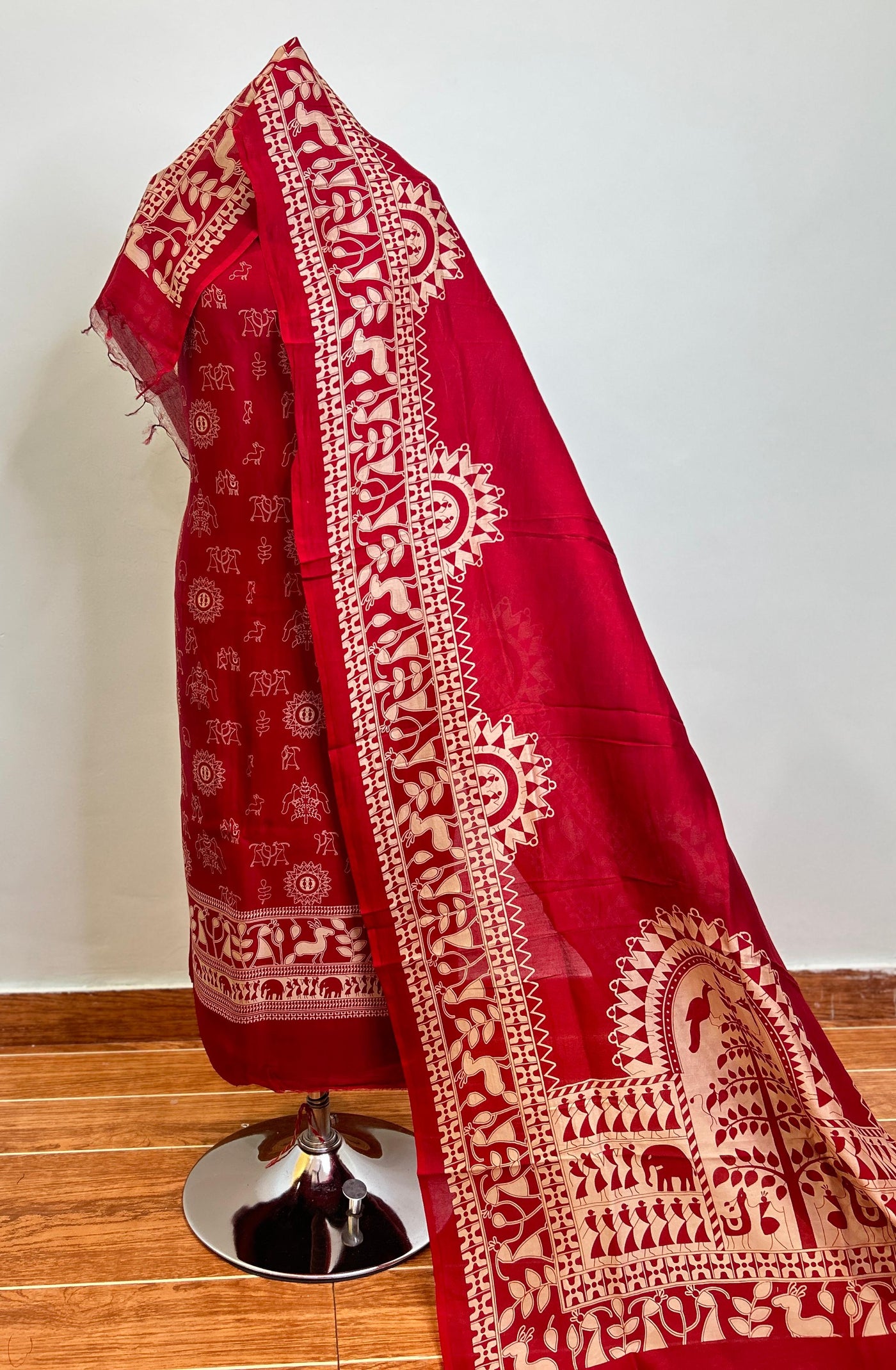 Off White + Crimson Maheshwari silk suit material unstitched 3 piece set