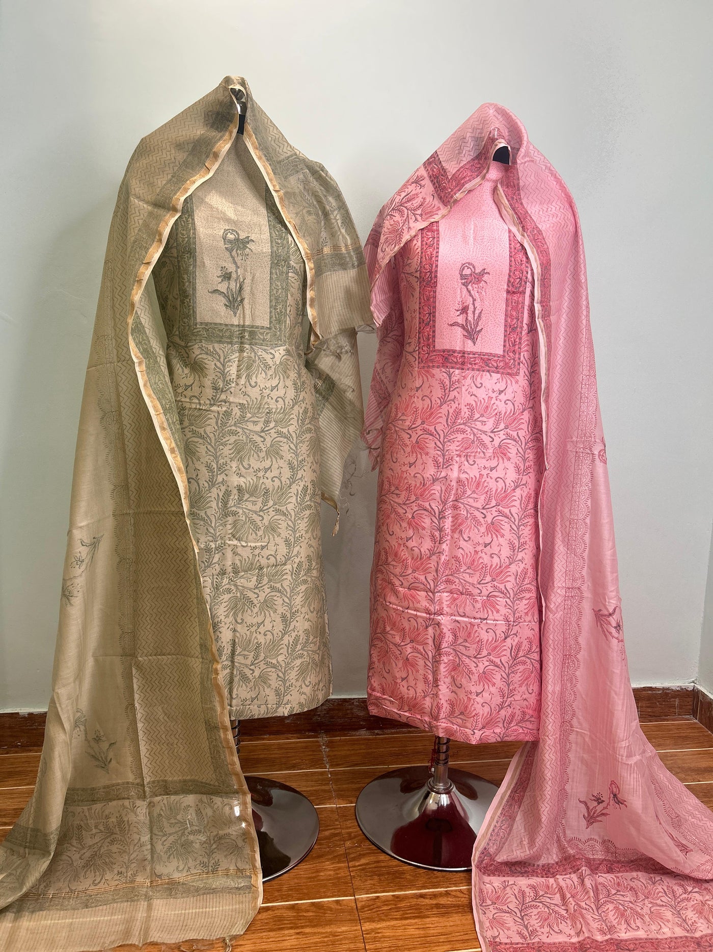 Deep Red Maheshwari silk suit material unstitched 3 piece set