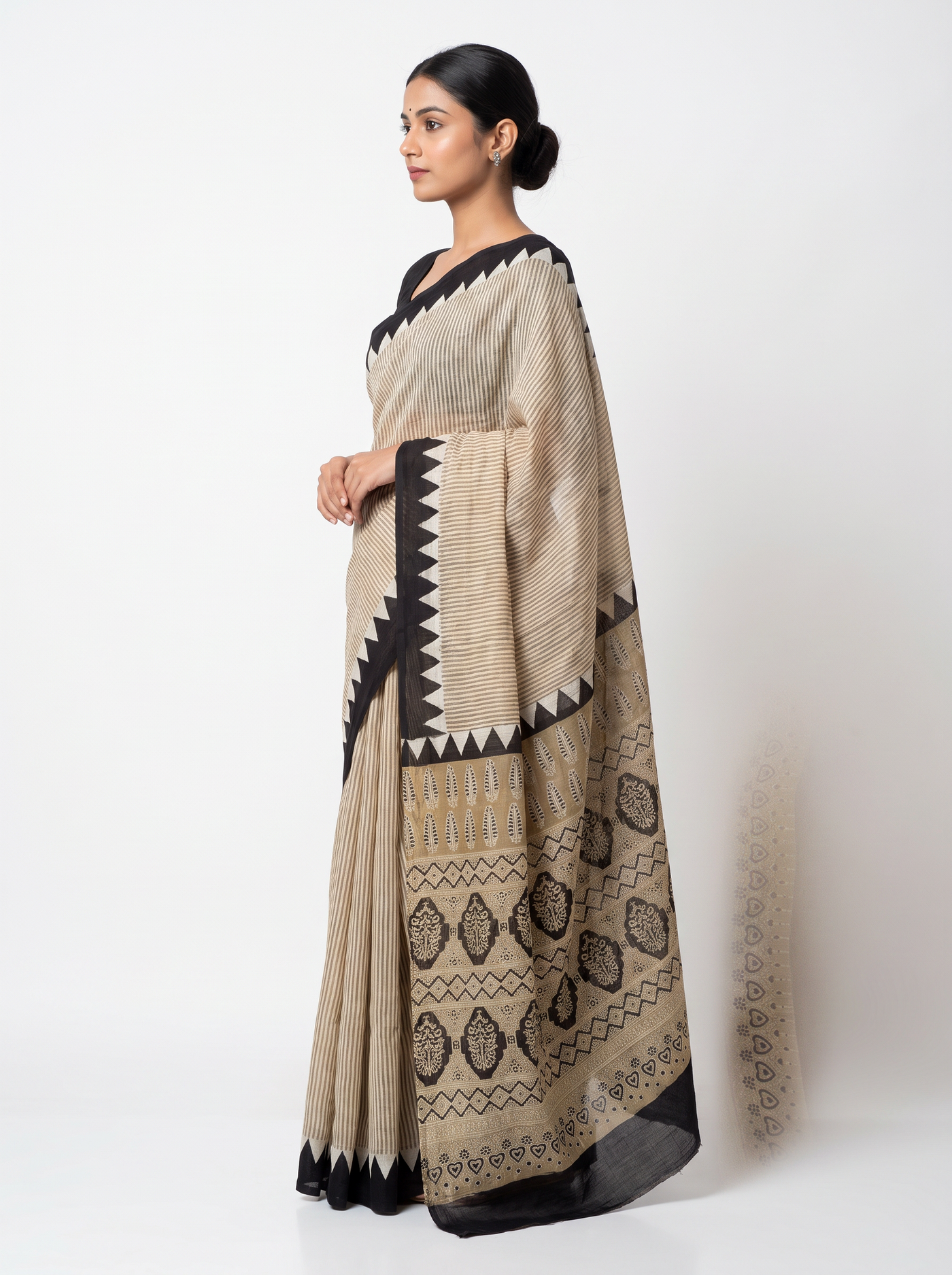 Mul Modal Cotton Peach Brick Red Contrast Border Dailywear Saree - Image 2
