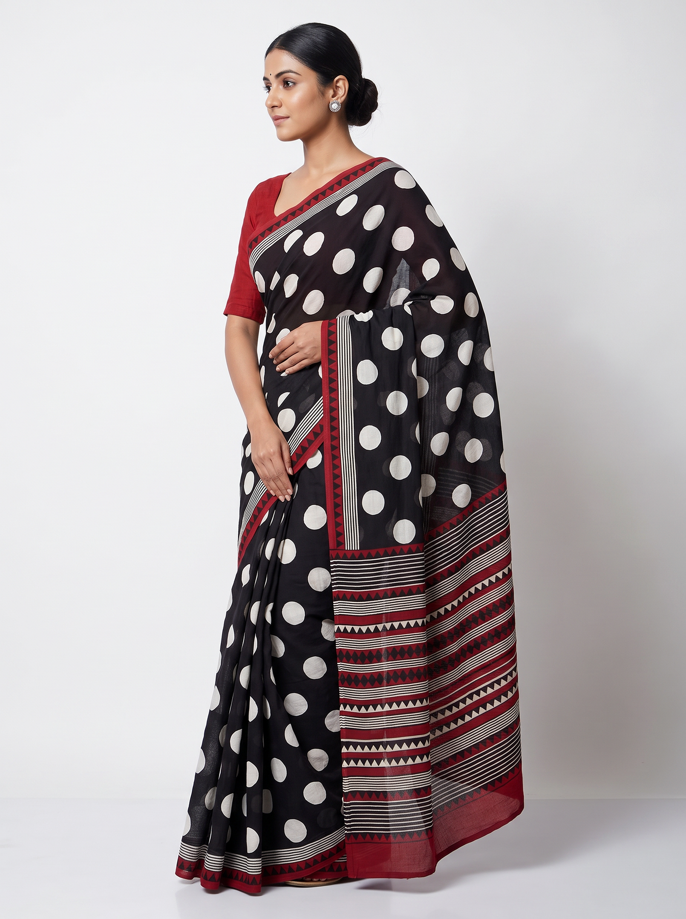 Mul Modal Cotton Wine Black Printed Dailywear Saree - Image 2