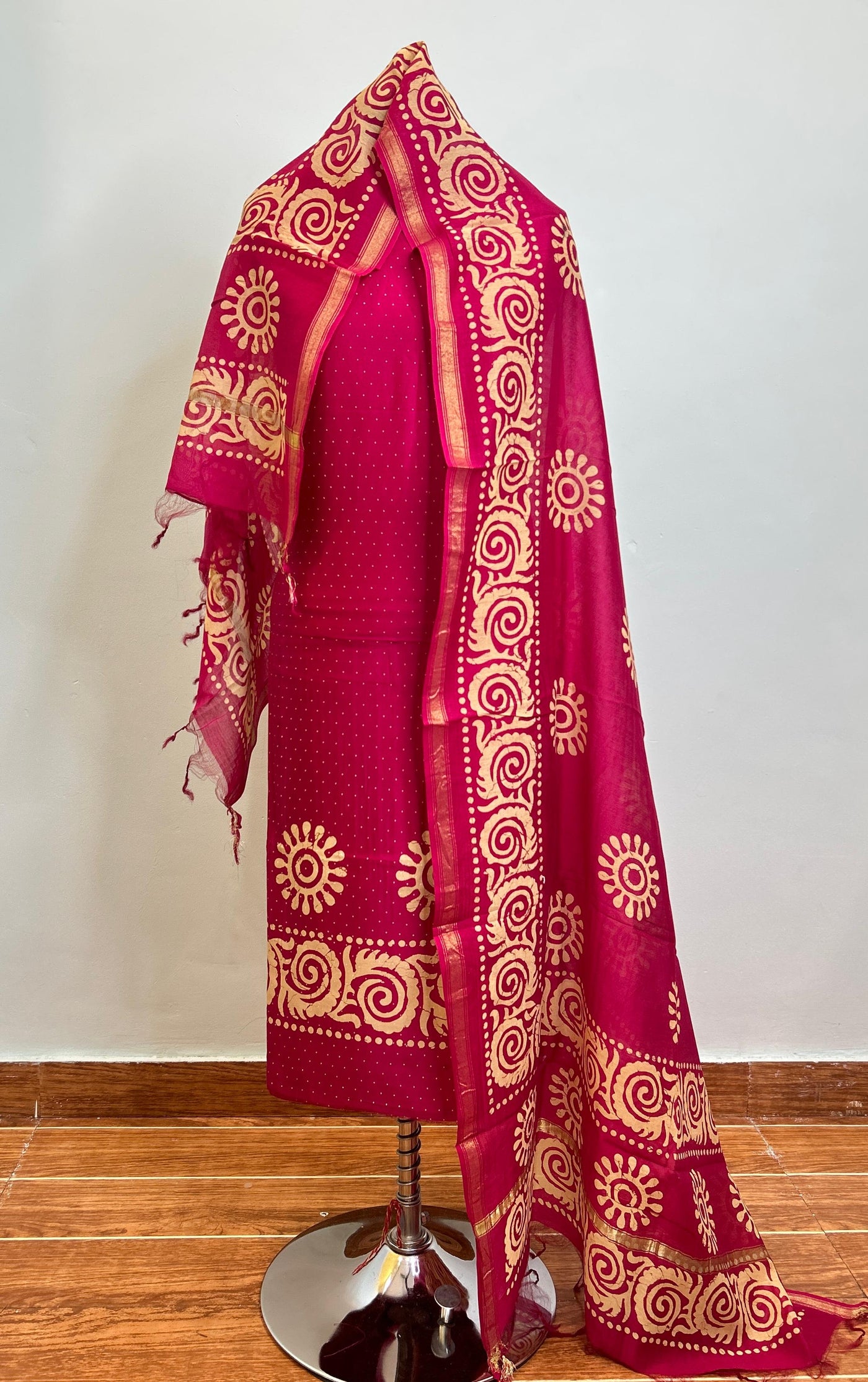 Off White + Deep Red + Rani Pink Maheshwari silk suit material unstitched 3 piece set