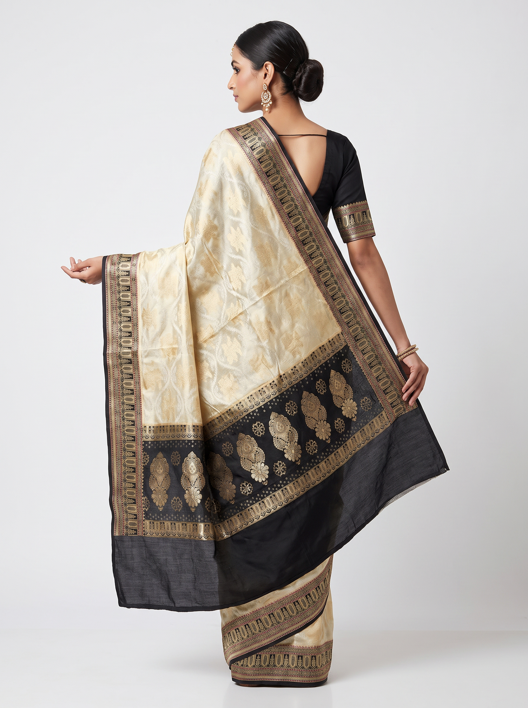 Meenakshi Silk Saree | Charcoal Grey + Off White + Beige + Grey Festive Silk | Contrast Border | Reshmi Sarees image 3